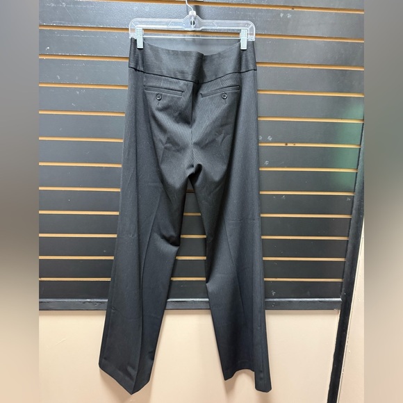 Express Editor Black Pinstripe Dress Pants 10 - Picture 4 of 4